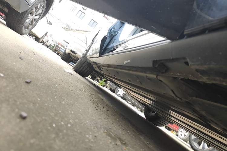 Used Buick E4 2023 GS Edition Right Side Sill