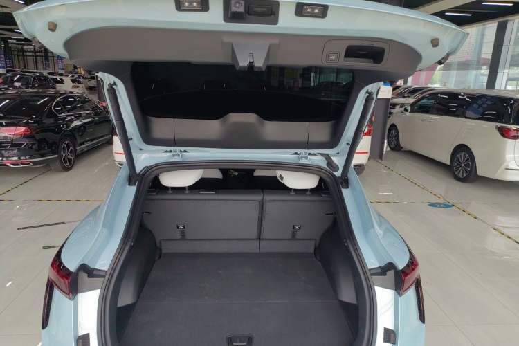 Used Buick E4 2023 GS Edition Trunk