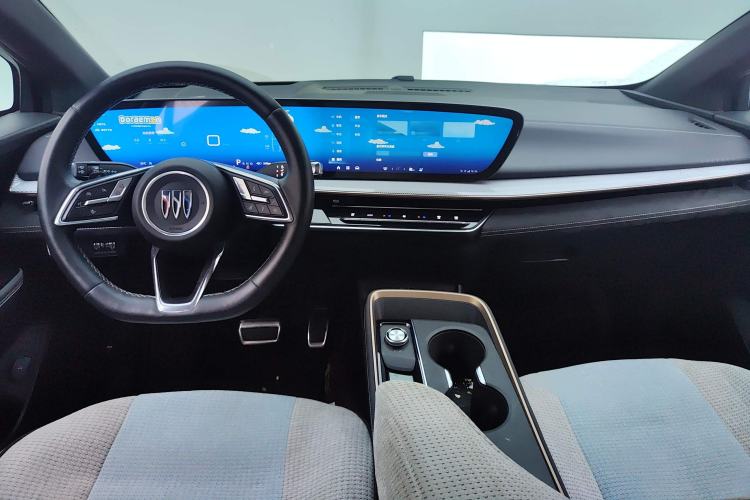 Used Buick E4 2023 GS Edition Center Console