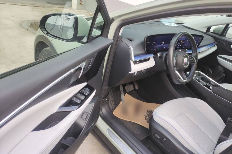 Used Buick E4 2023 Deluxe Edition Driver Seat