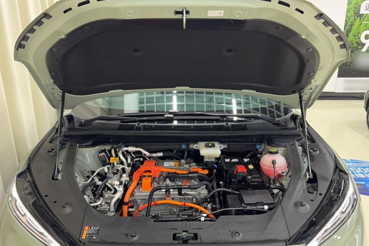 Used Buick E4 2023 GS Edition Engine Bay