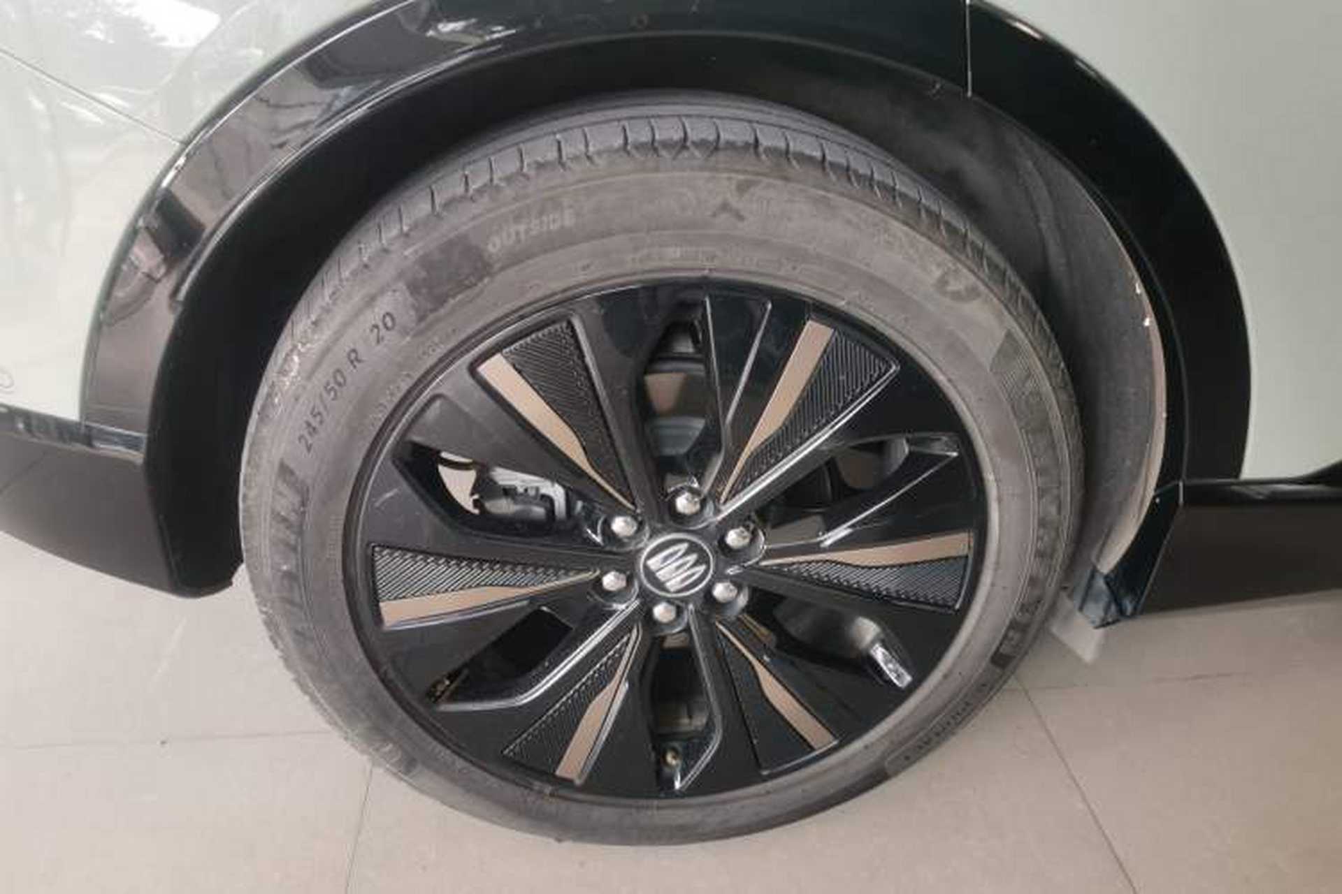 Used Buick E4 2023 Deluxe Edition Exterior 8