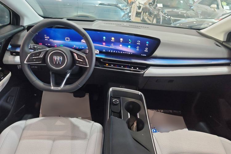 Used Buick E4 2023 Smart Edition Interior 2