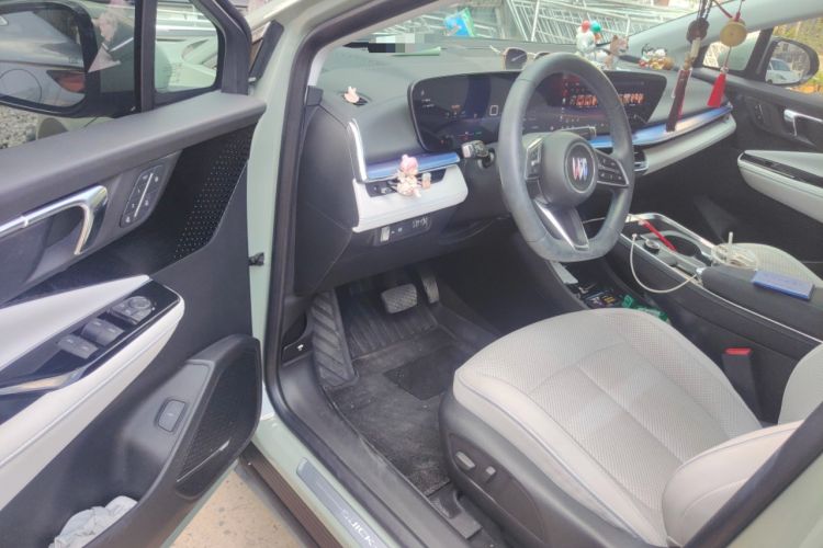 Used Buick E4 2023 Deluxe Edition Interior 3