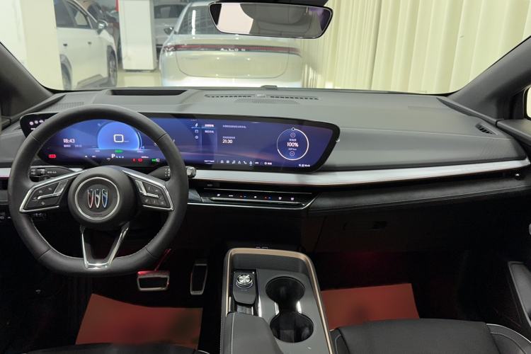 Used Buick E4 2023 GS Edition Interior 3