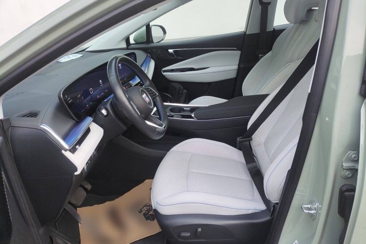 Used Buick E4 2023 Deluxe Edition Left Front Seat