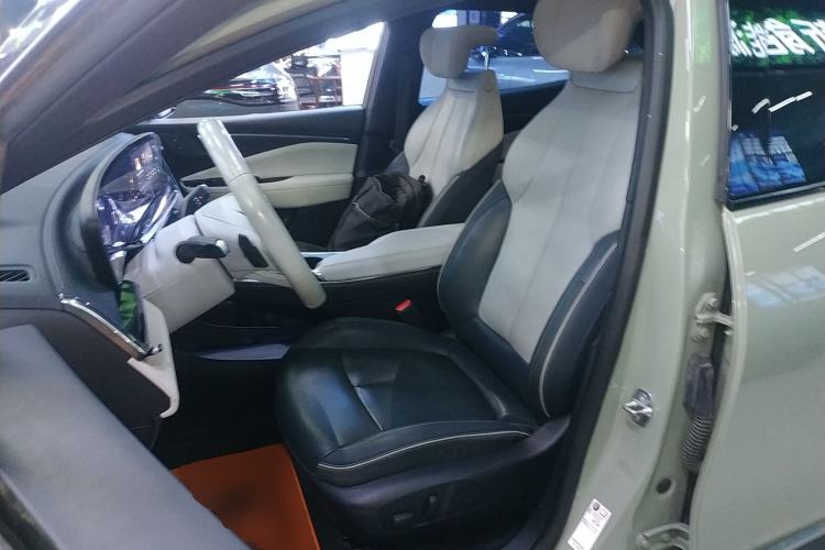Used Buick E4 2023 Deluxe Edition Left Front Seat