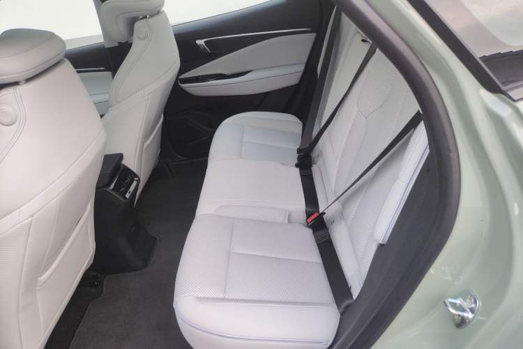 Used Buick E4 2023 Deluxe Edition Left Rear Seat