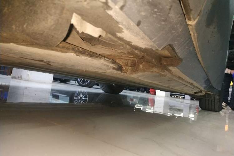 Used Buick E4 2023 Deluxe Edition Left Side Sill