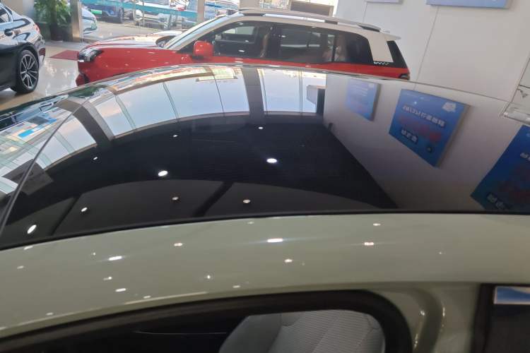 Used Buick E4 2023 Smart Edition Roof