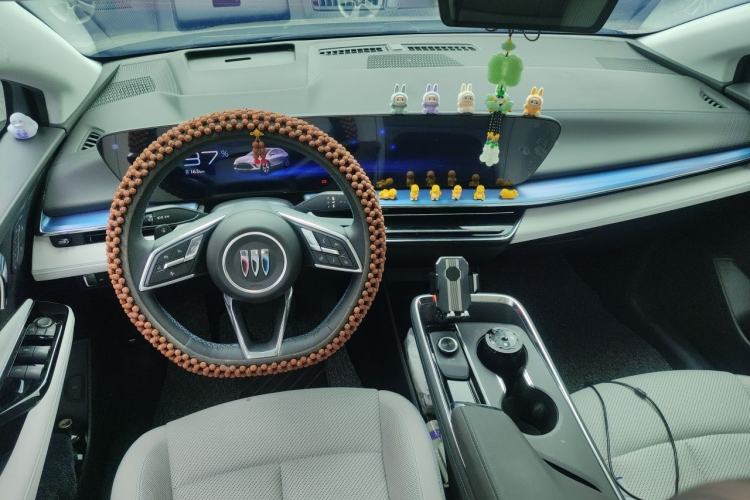 Used Buick E4 2023 Deluxe Edition Steering Wheel