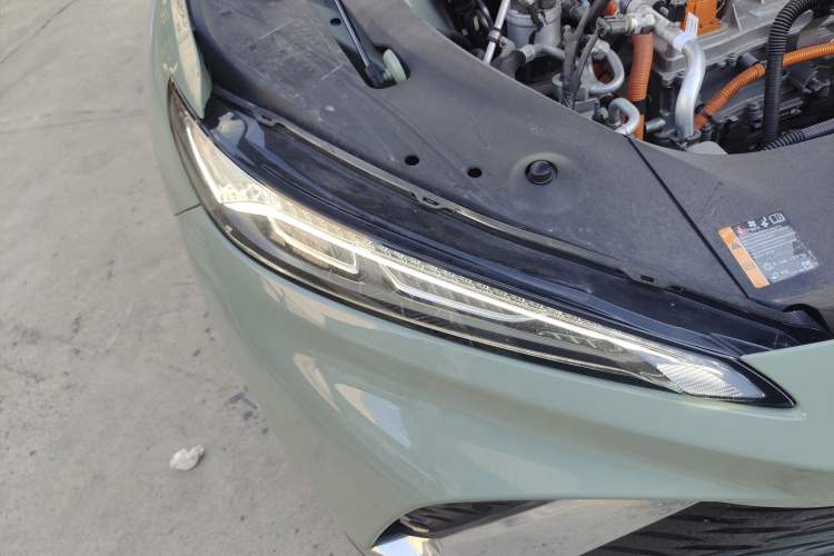 Used Buick E4 2023 Deluxe Edition Right Front Headlight