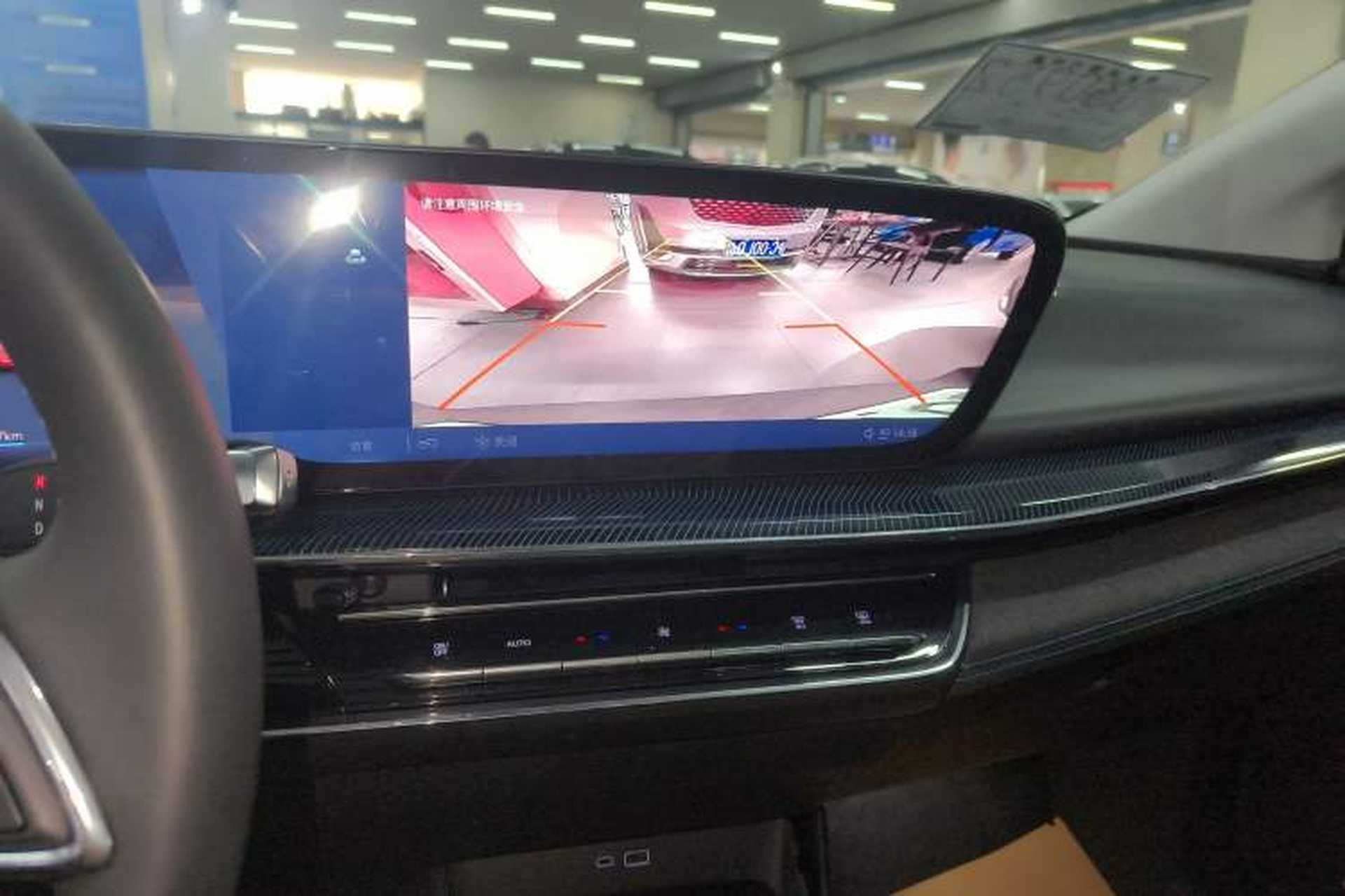 Used Buick E4 2023 Smart Edition Audio And AC Panel