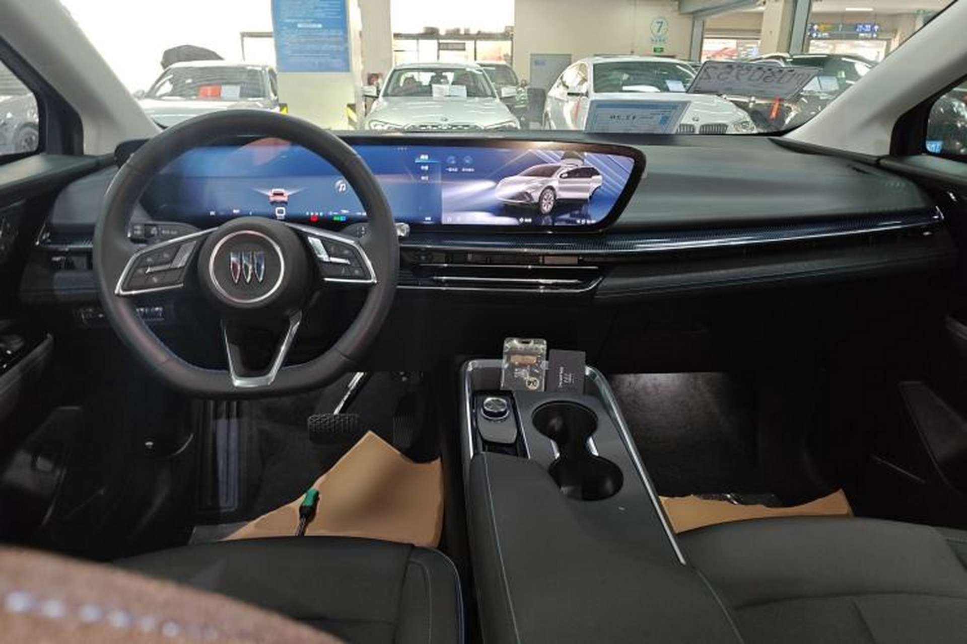 Used Buick E4 2023 Smart Edition Center Console
