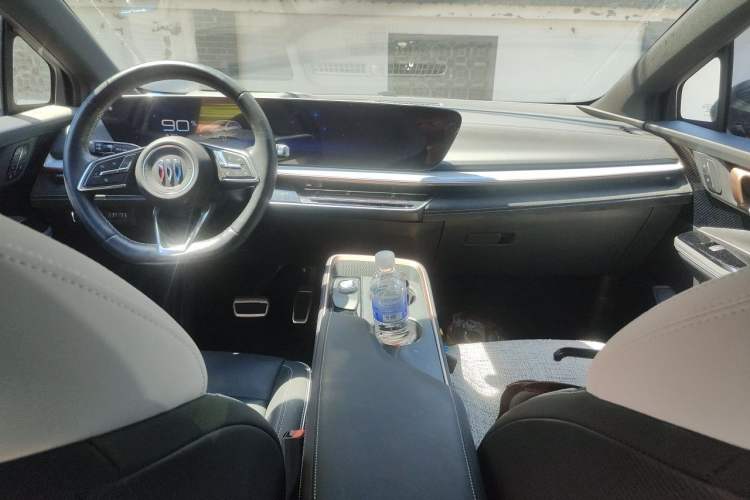 Used Buick E4 2023 GS Edition Center Console