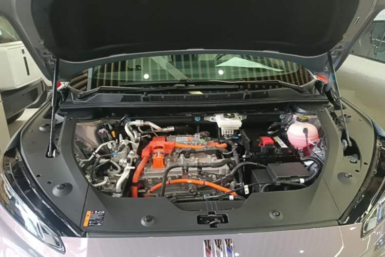 Used Buick E4 2023 GS Edition Engine Bay