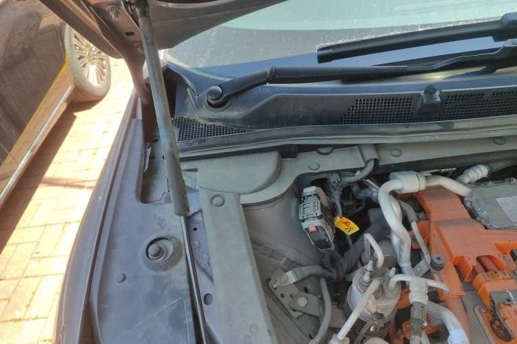 Used Buick E4 2023 GS Edition Engine Bay Right