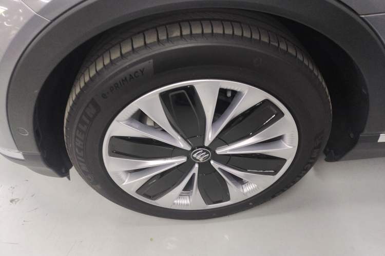 Used Buick E4 2023 Deluxe Edition Exterior 4