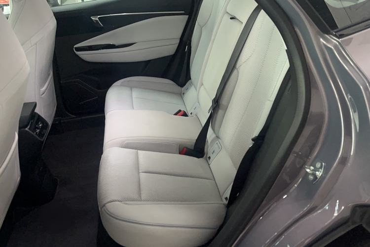 Used Buick E4 2023 Deluxe Edition Interior 1