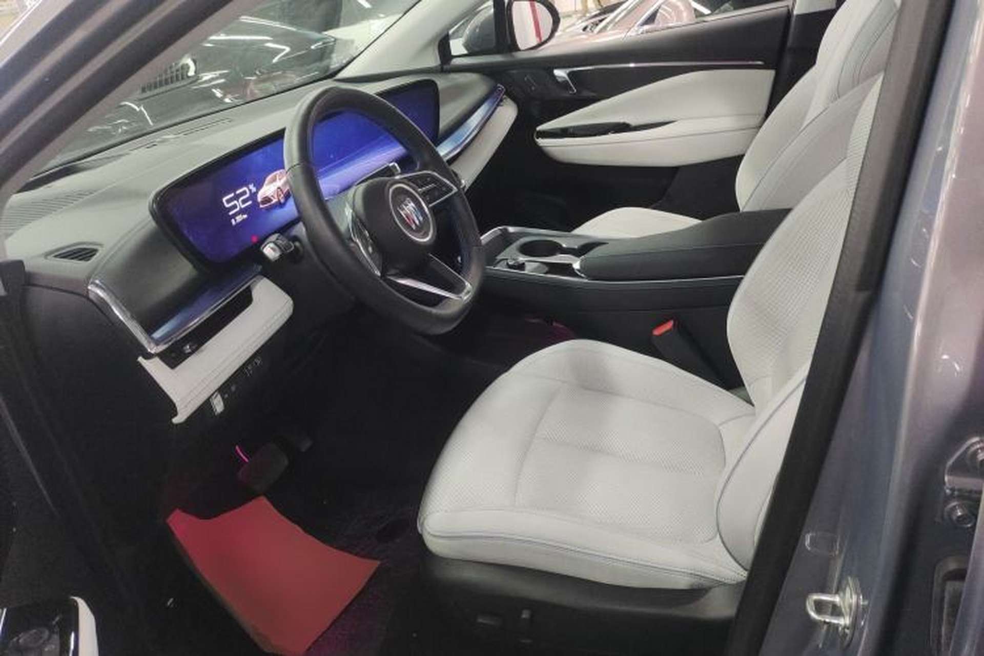 Used Buick E4 2023 Deluxe Edition Left Front Seat