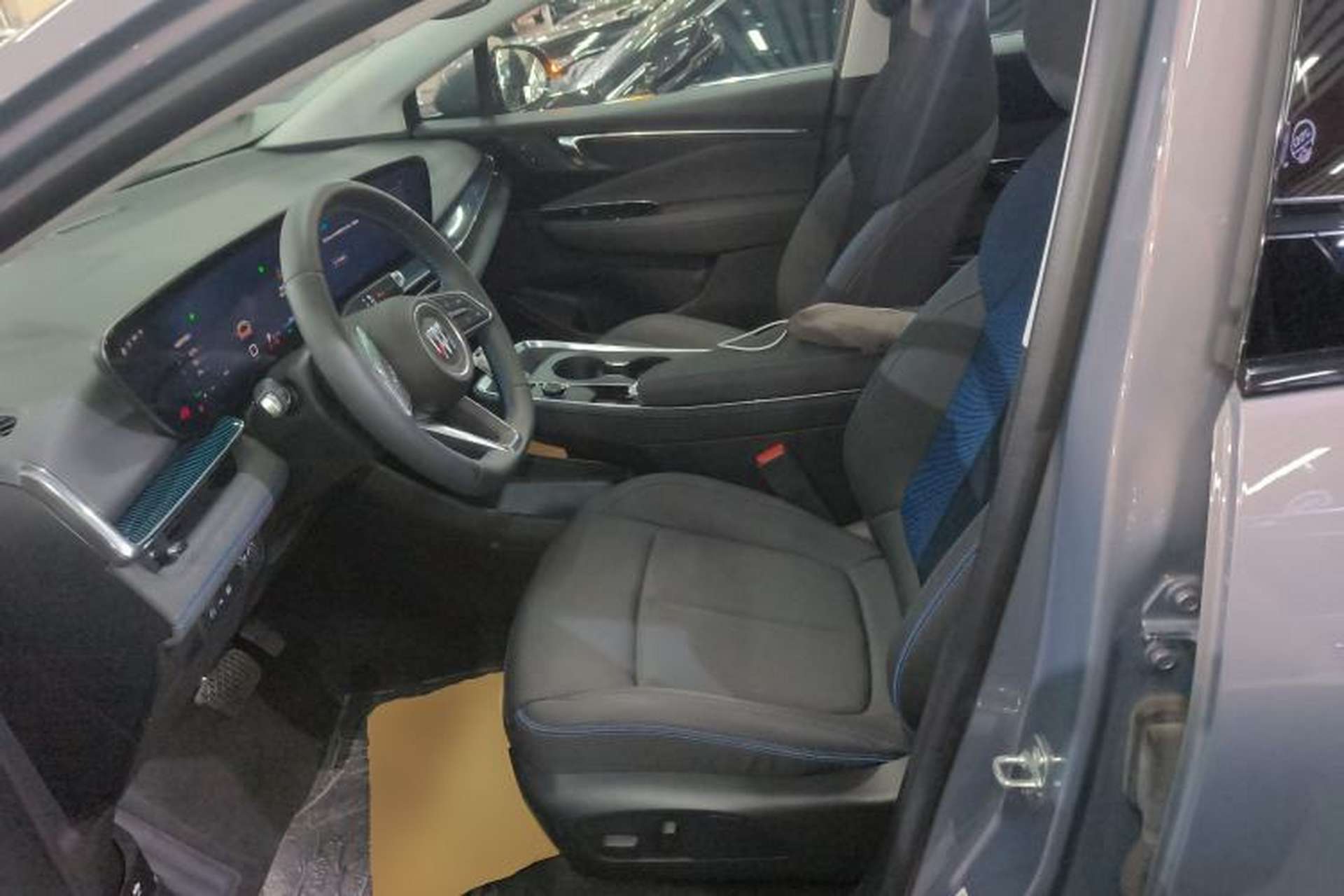 Used Buick E4 2023 Smart Edition Left Front Seat
