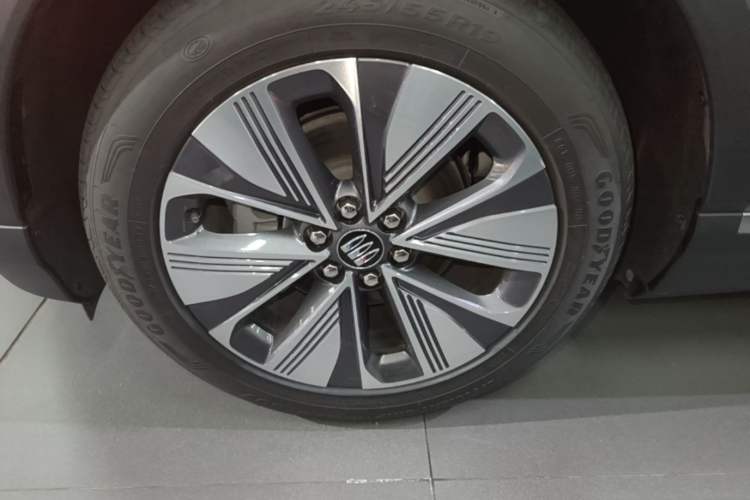 Used Buick E4 2023 Smart Edition Left Front Wheel Hub