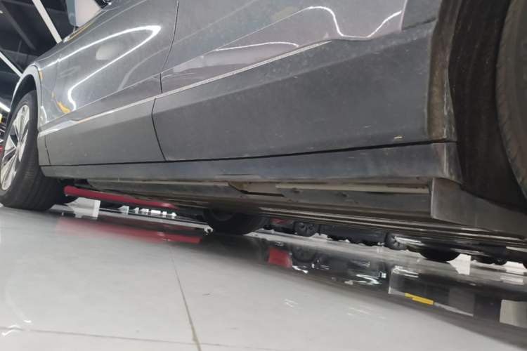 Used Buick E4 2023 Deluxe Edition Left Side Sill