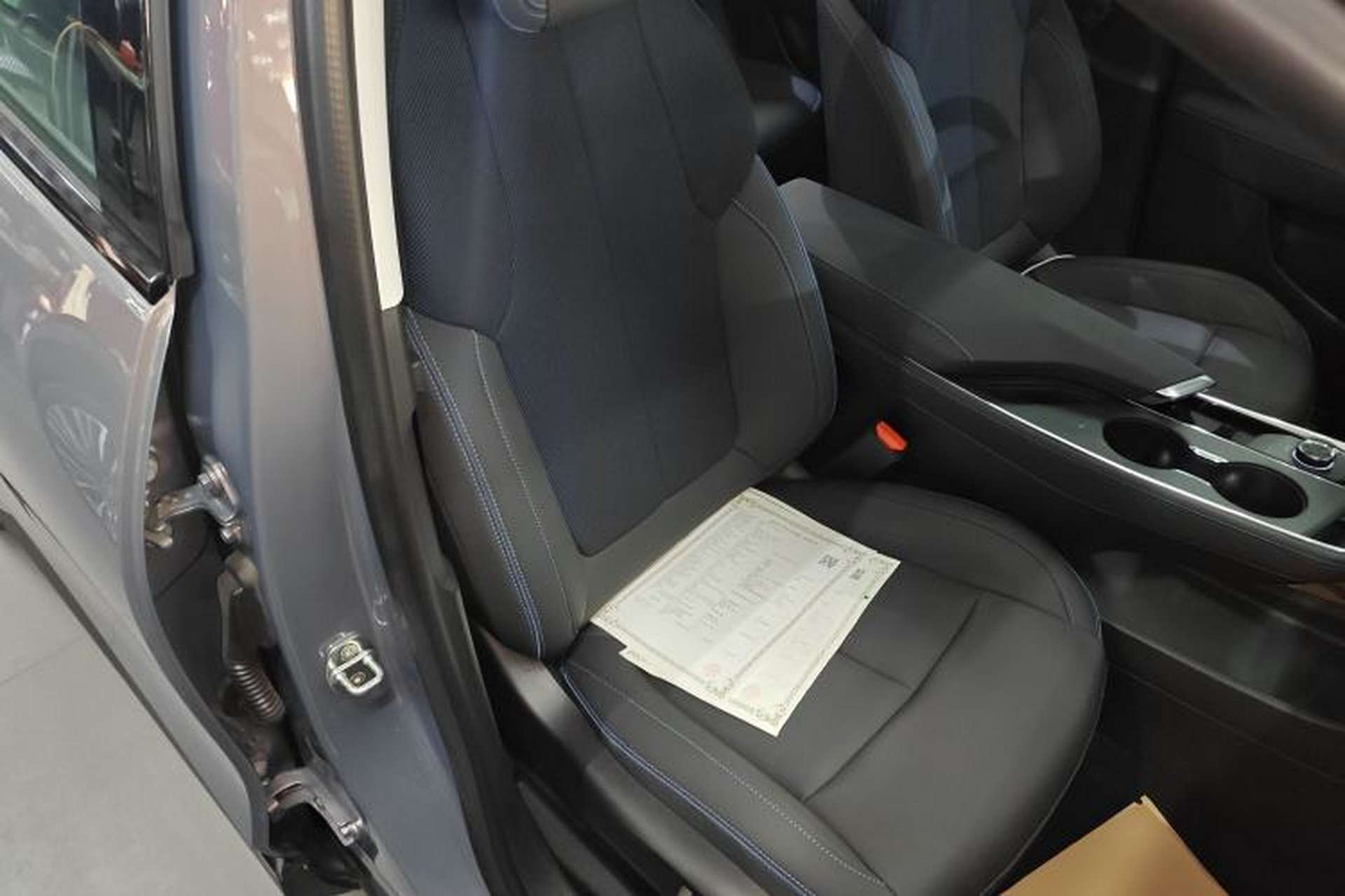 Used Buick E4 2023 Smart Edition Right Front Seat