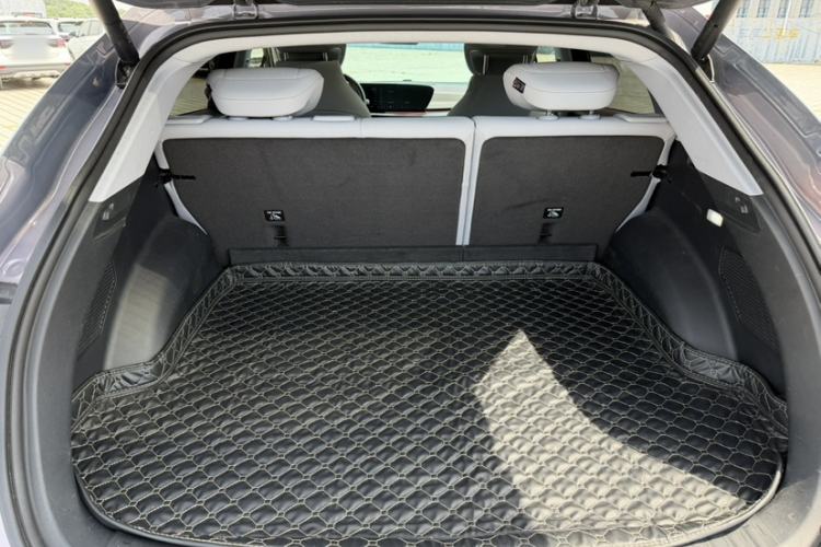 Used Buick E4 2023 Deluxe Edition Trunk