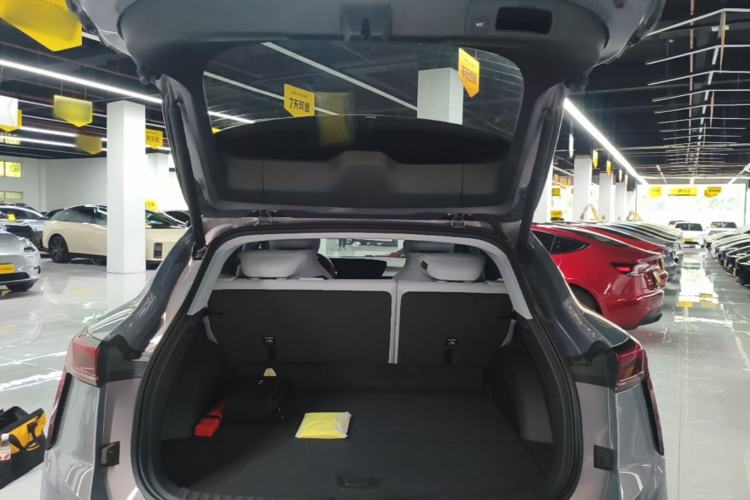 Used Buick E4 2023 Deluxe Edition Trunk