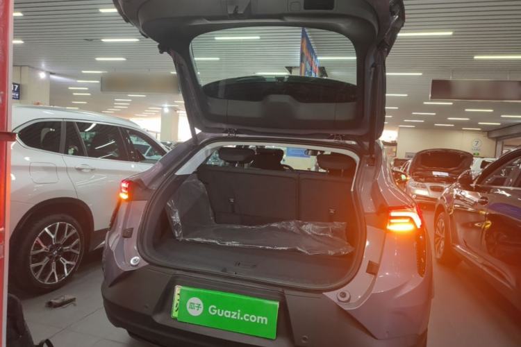 Used Buick E4 2023 Smart Edition Trunk