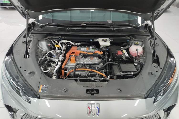 Used Buick E4 2023 GS Edition Engine Bay