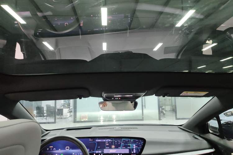 Used Buick E4 2023 GS Edition Headliner