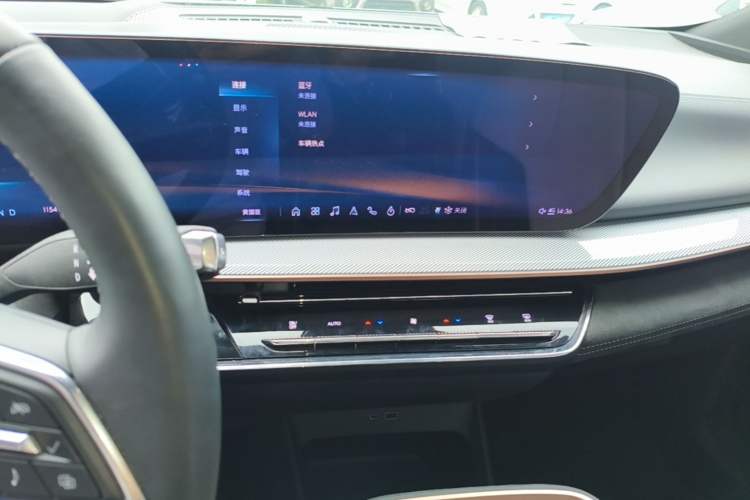 Used Buick E4 2023 GS Edition Audio And AC Panel