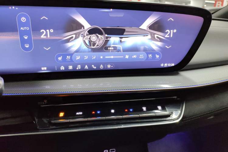 Used Buick E4 2023 GS Edition Audio And AC Panel