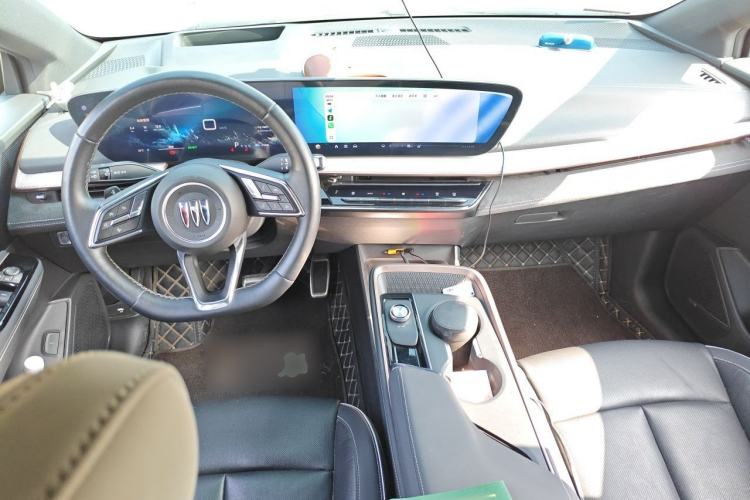 Used Buick E4 2023 GS Edition Center Console