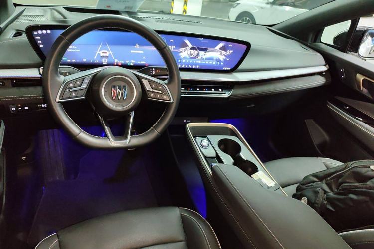 Used Buick E4 2023 GS Edition Center Console