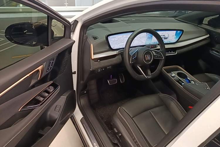 Used Buick E4 2023 GS Edition Driver Seat