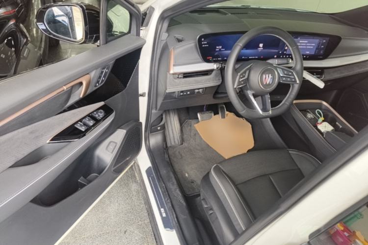 Used Buick E4 2023 GS Edition Driver Seat