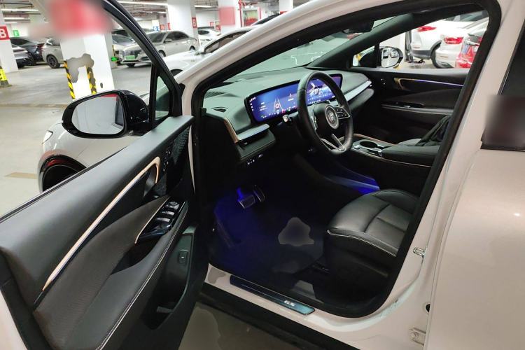 Used Buick E4 2023 GS Edition Driver Seat
