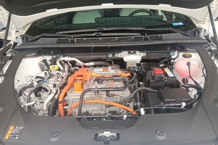 Used Buick E4 2023 GS Edition Engine Bay