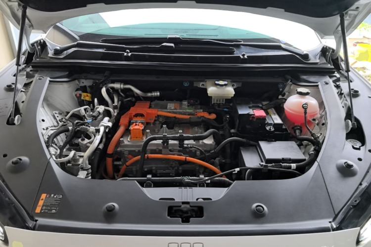 Used Buick E4 2023 GS Edition Engine Bay