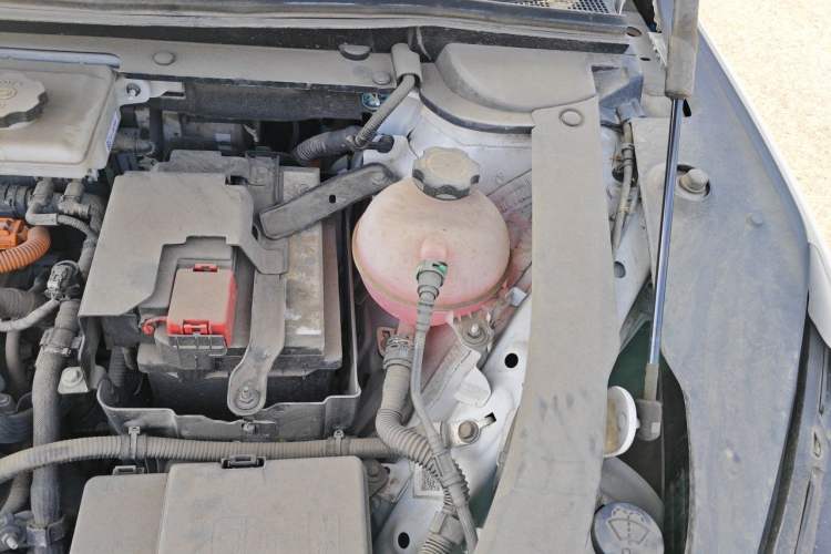 Used Buick E4 2023 GS Edition Engine Bay Left