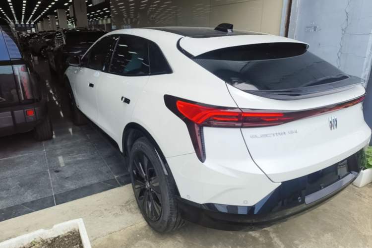 Used Buick E4 2023 GS Edition Exterior 2