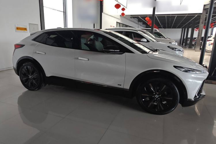 Used Buick E4 2023 GS Edition Exterior 2