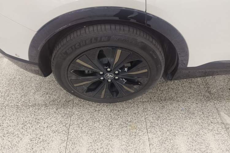 Used Buick E4 2023 GS Edition Exterior 5