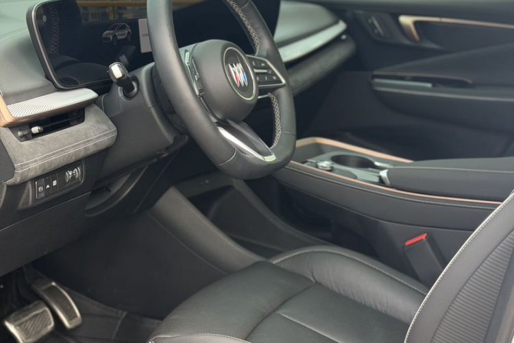 Used Buick E4 2023 GS Edition Interior 2