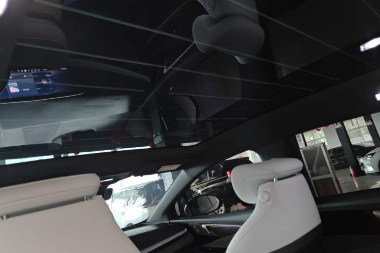 Used Buick E4 2023 GS Edition Interior 5