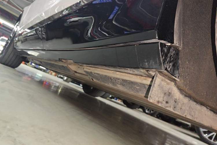Used Buick E4 2023 GS Edition Left Side Sill