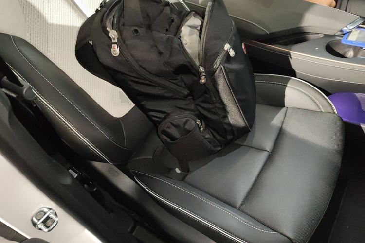 Used Buick E4 2023 GS Edition Right Front Seat